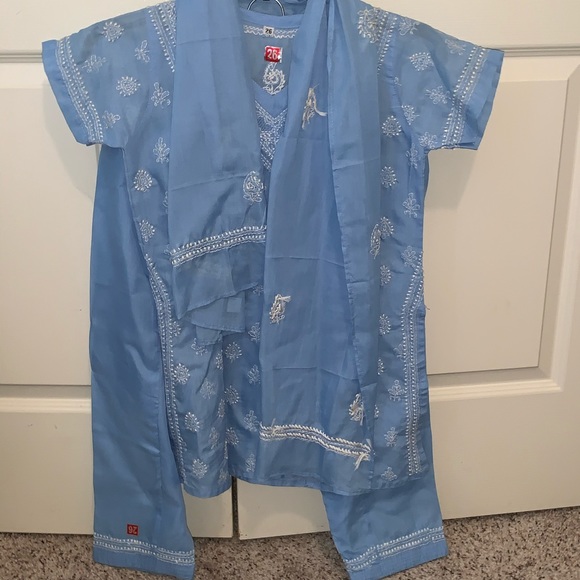Girls Shalwar Suit - Picture 1 of 1
